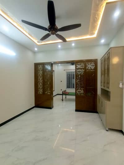 6 Marla Brand New House