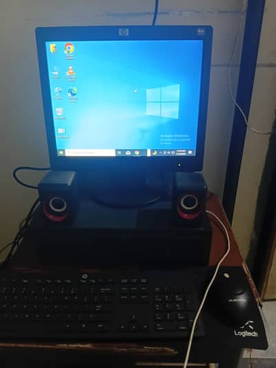 Lenovo PC Complete Set with HP LCD Monitor