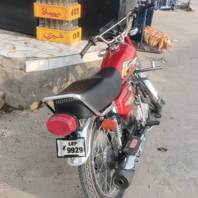 Honda CG 125 2014 Model – Documents Clear – Biometric Not Available