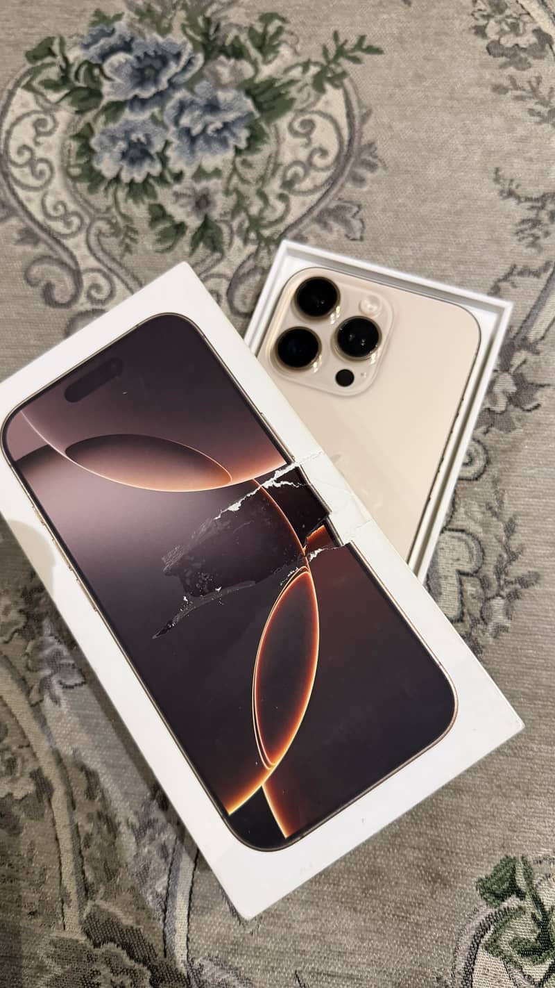 Apple iPhone 16 Pro 6