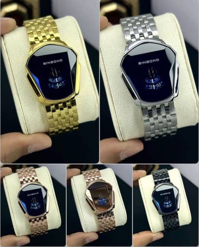 Chic Women's Square Dial Watch with Chain Strap