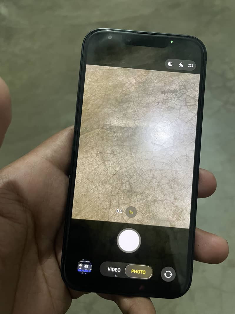 iPhone 14 0