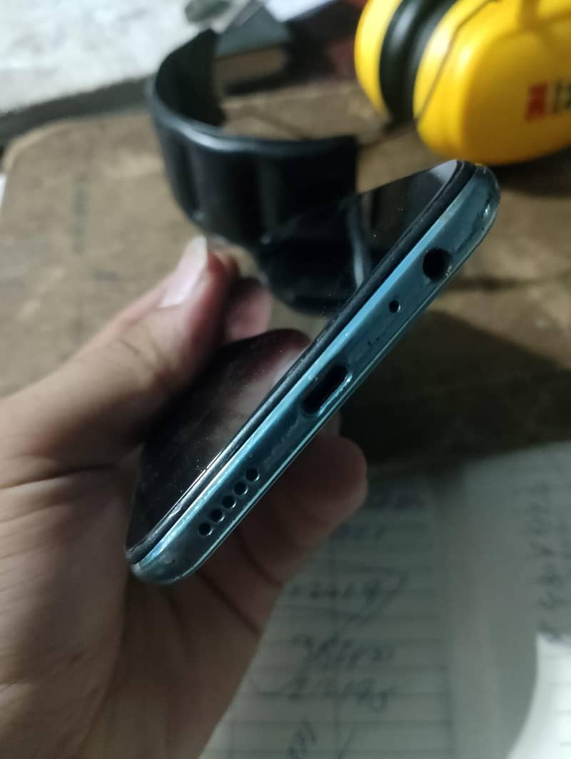 Tecno camon 15. pro 3