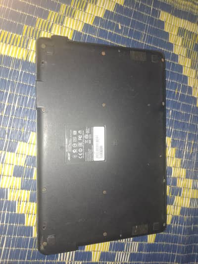 laptop used 10 by 6