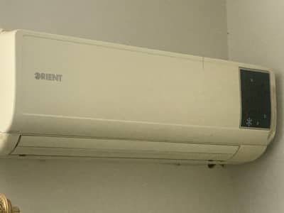 1 Ton Reversible Orient AC