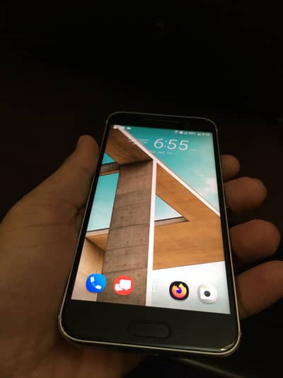 HTC 10