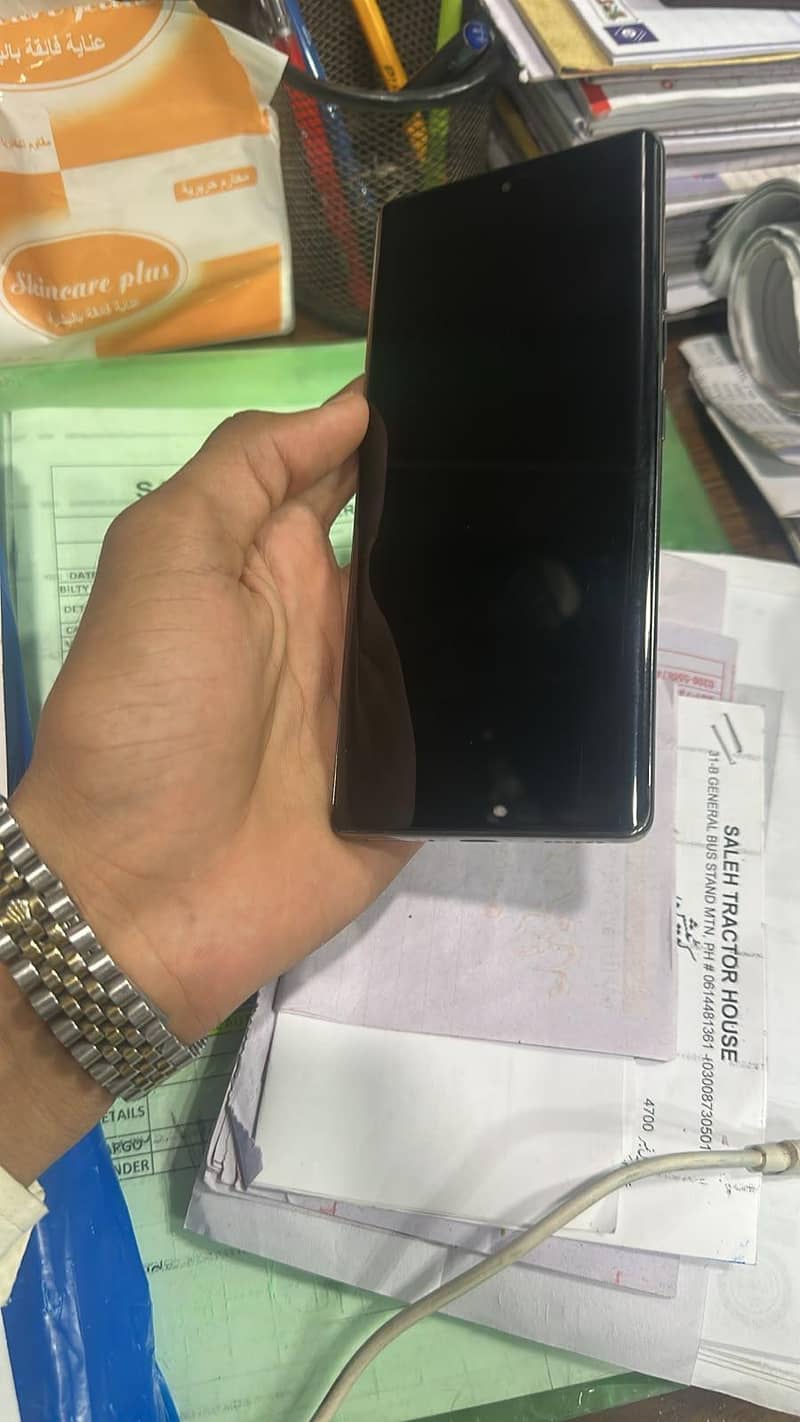 Tecno CAMON 40 Pro 5