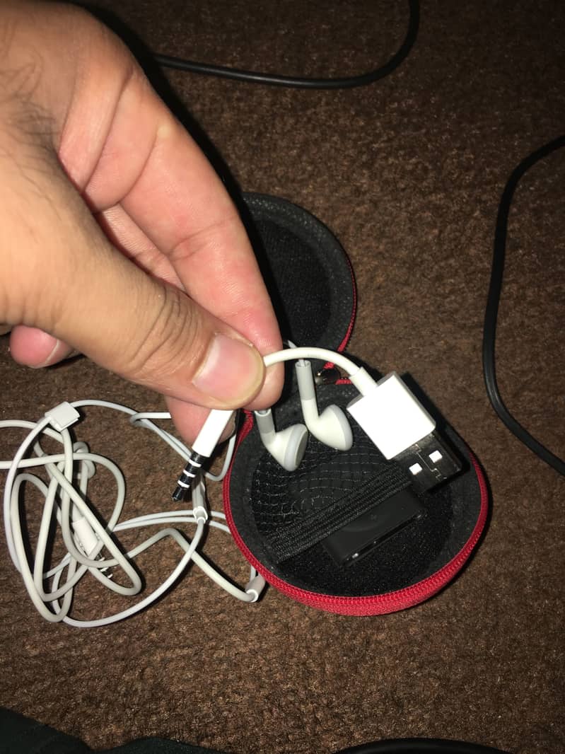 IPOD SHUFFLE 4 4
