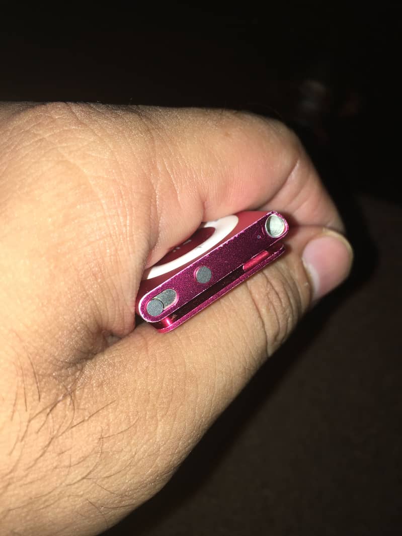 IPOD SHUFFLE 4 3