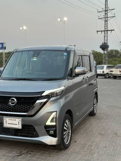 Nissan Roox 2021
