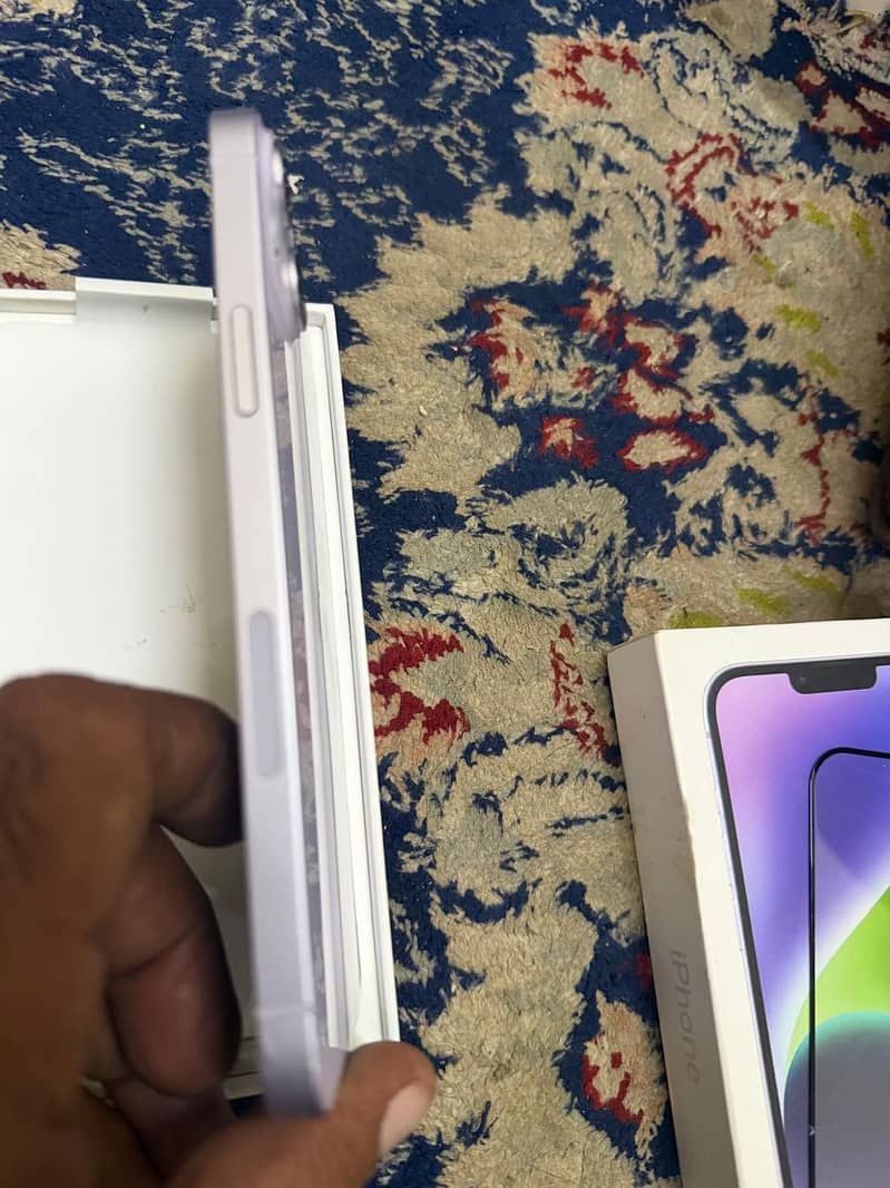 Apple iPhone 14 plus 3