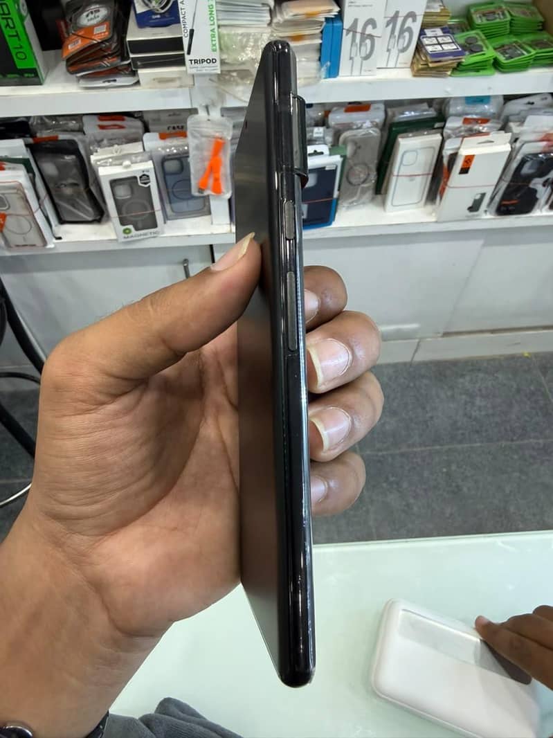 Google Pixel 6 Pro 2