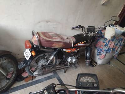 HoNDa Cd 70 2020 Model lush condition totally genuine