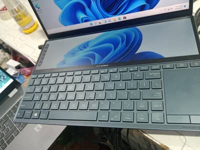 Asus zenbook donble screen core i7 10th gen 16gb Ram 512gb ssd