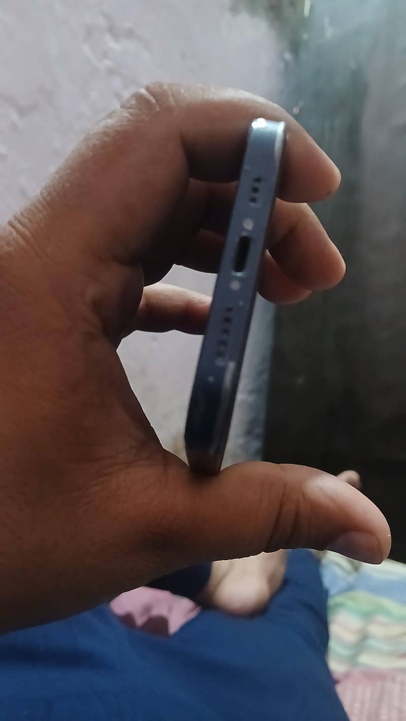 Apple iPhone 12 2