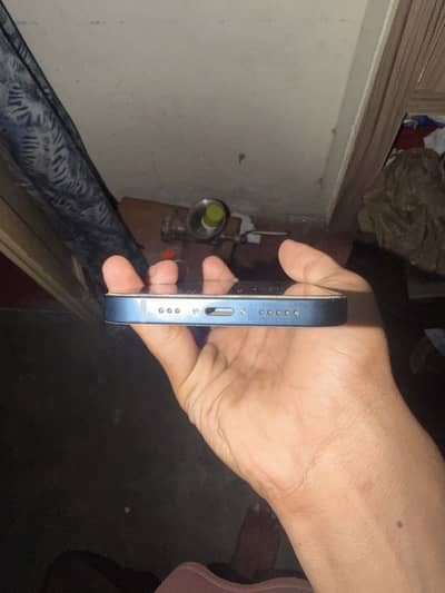 iPhone 13 JV