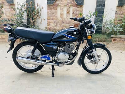 Suzuki GS-150 (2017)