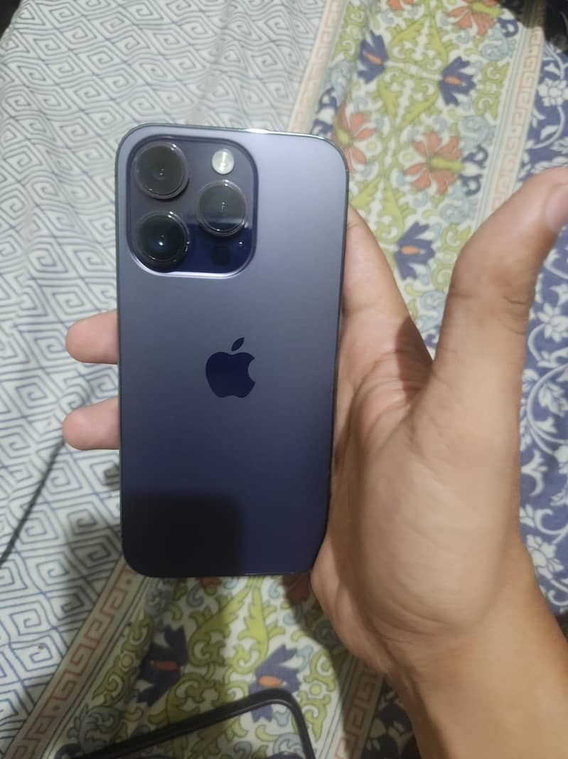 Apple iPhone 14 Pro 4
