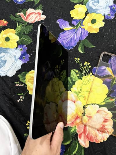 IPAD M4 “11 inches”