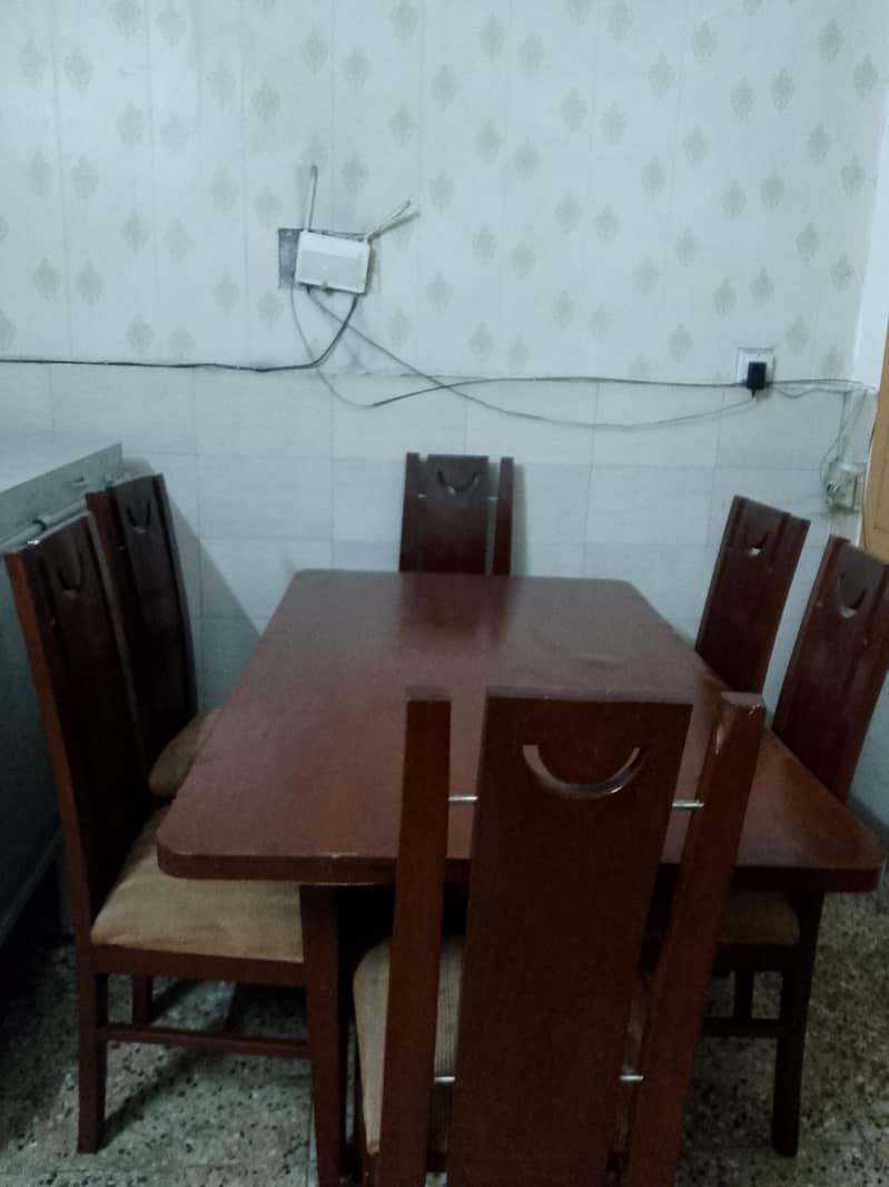Dining table with chairs 0