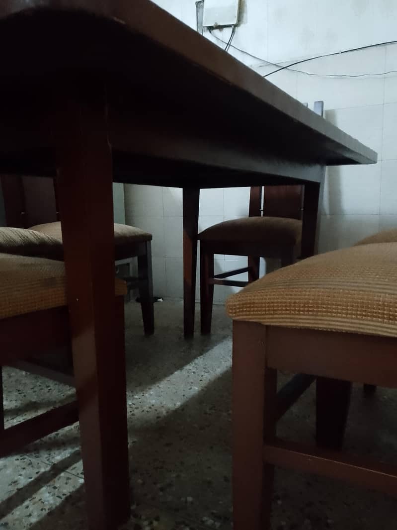 Dining table with chairs 5