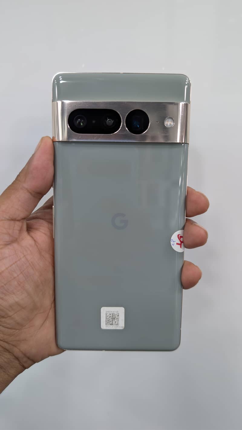 google pixel 7pro 12/128 3