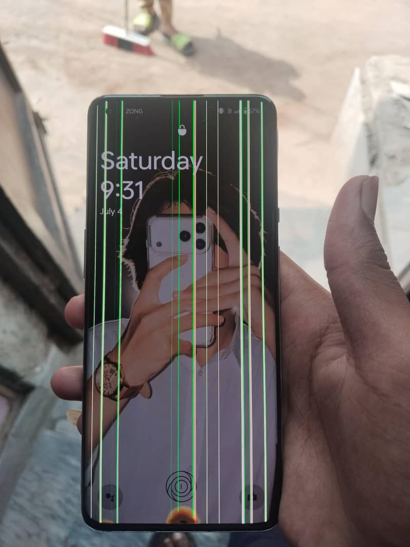 One Plus 9 Pro5g 1