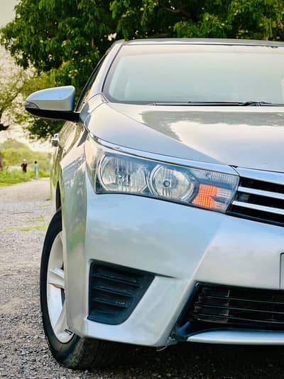 Toyota Corolla gli 1.3 2016  model for sale