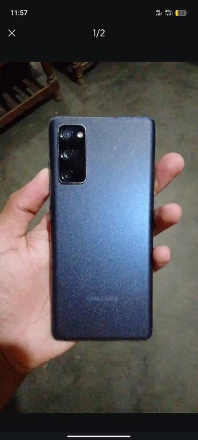 Samsung Mobile S20 FE