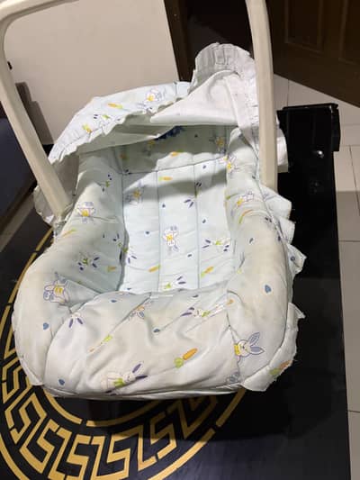 Baby carrier seat