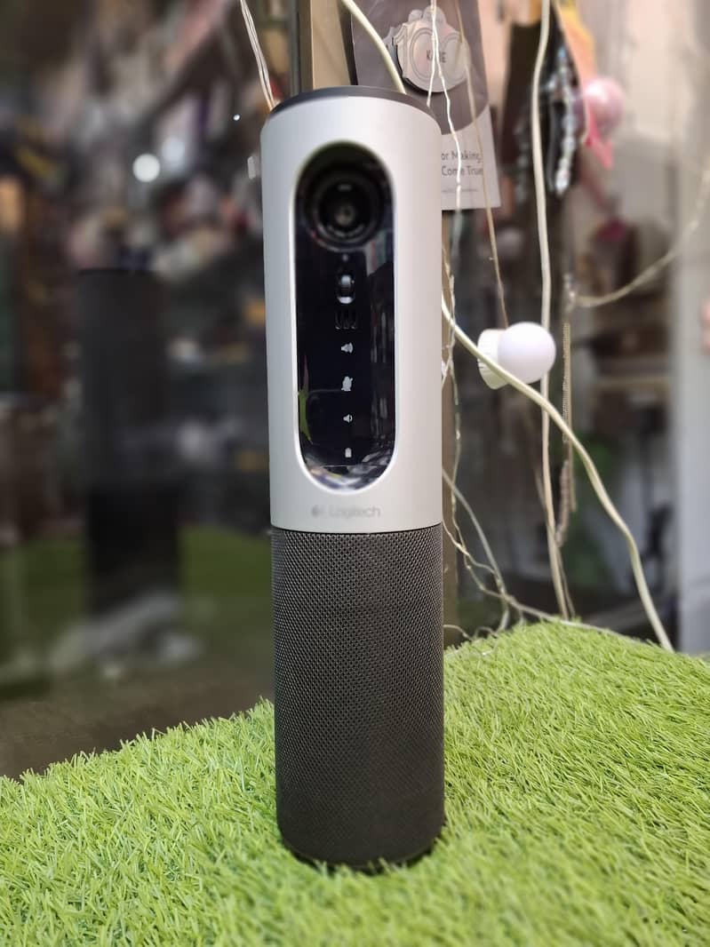 Logitech Confrence Cam 4k Video 1
