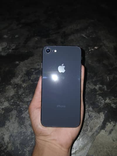 iphone 8   03473243001 WhatsApp