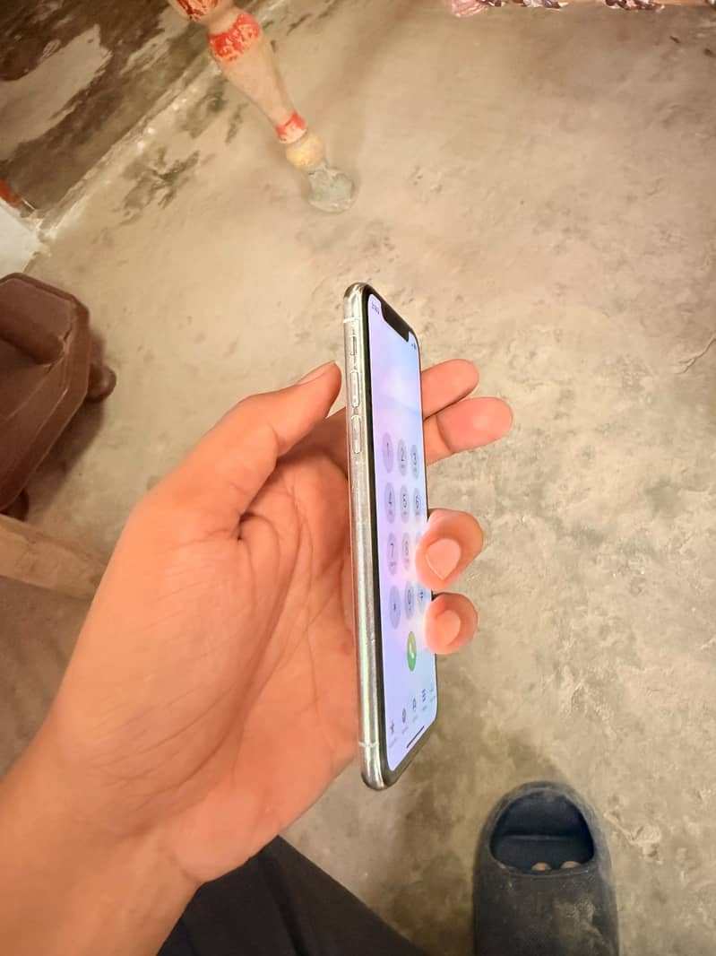 Apple iPhone X 1