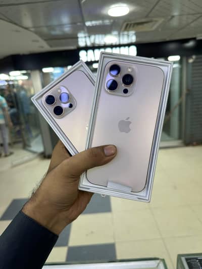 Apple iPhone 16 Pro Max