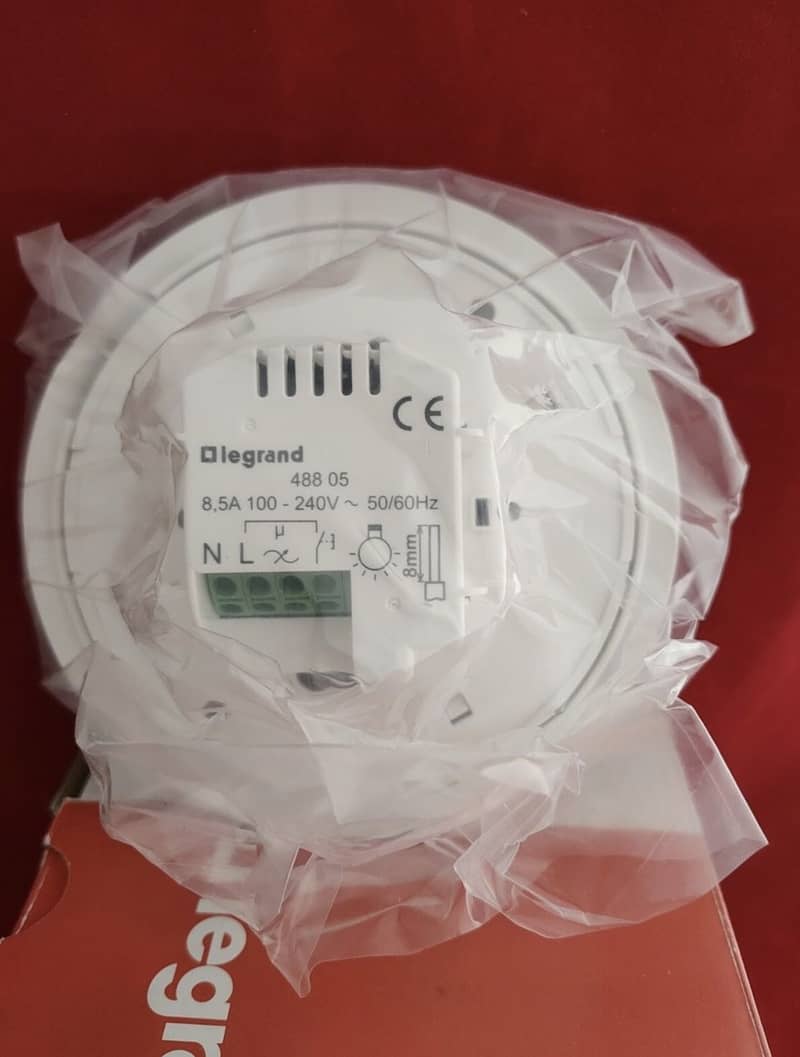 LIGHT MOSTION SENSOR 0
