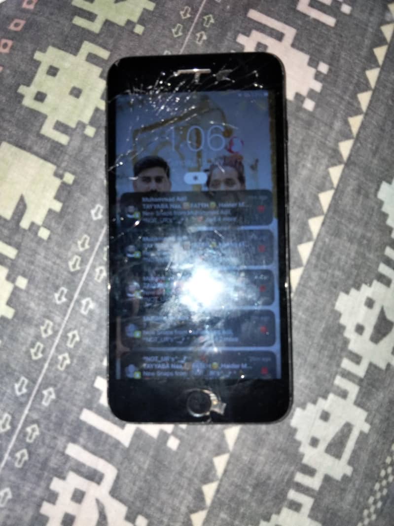 Apple iPhone 7plus 1