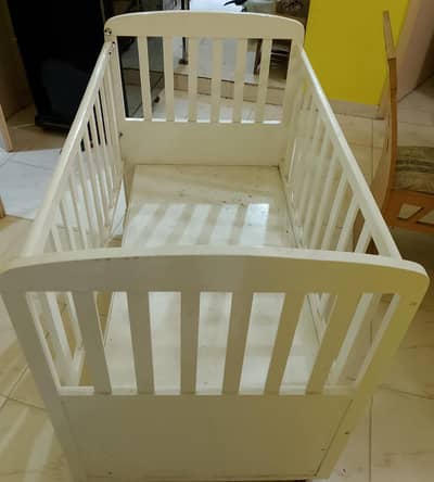 baby cot for sale