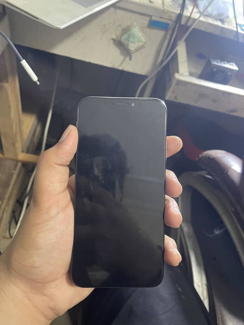 Apple iPhone X 1