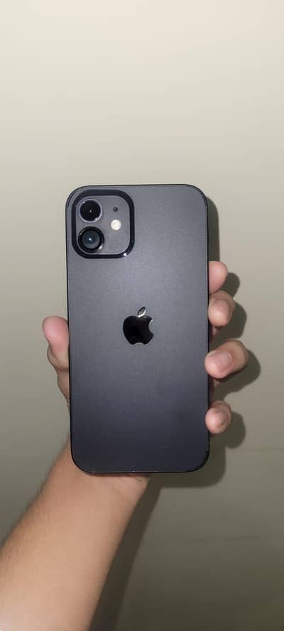 Apple iPhone 12