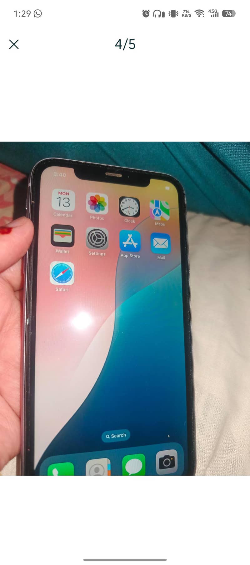 Apple iPhone 11 4