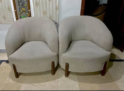 Luxury Single Sofa Chair – 10/10 Condition