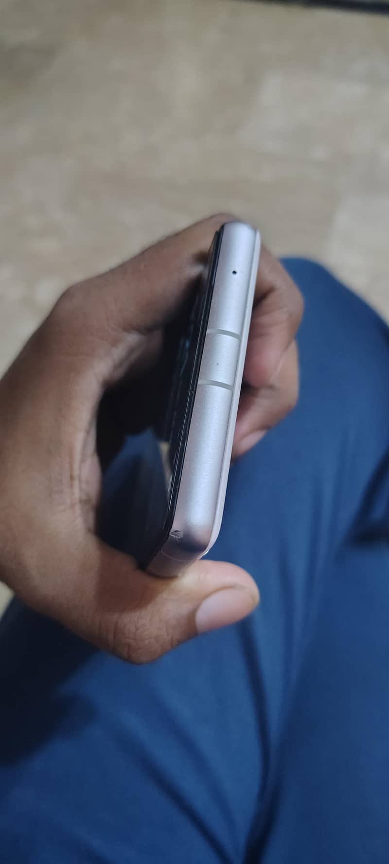 Google Pixel 7a 4