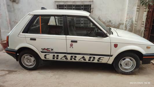 Daihatsu Charade 19