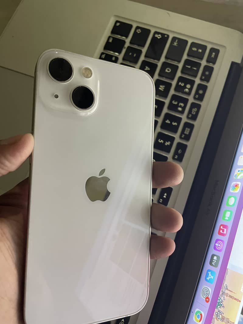 Apple iPhone 13 2