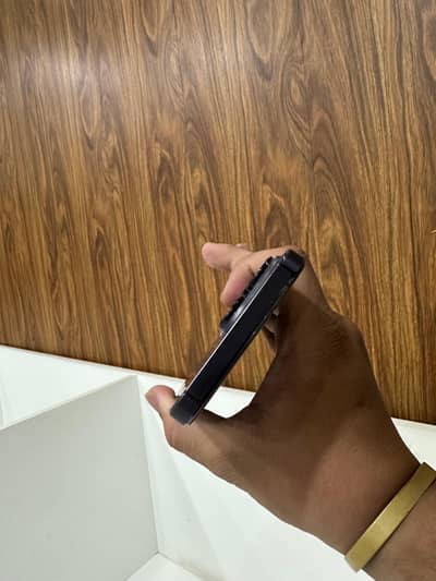 iPhone 14 Promax JV