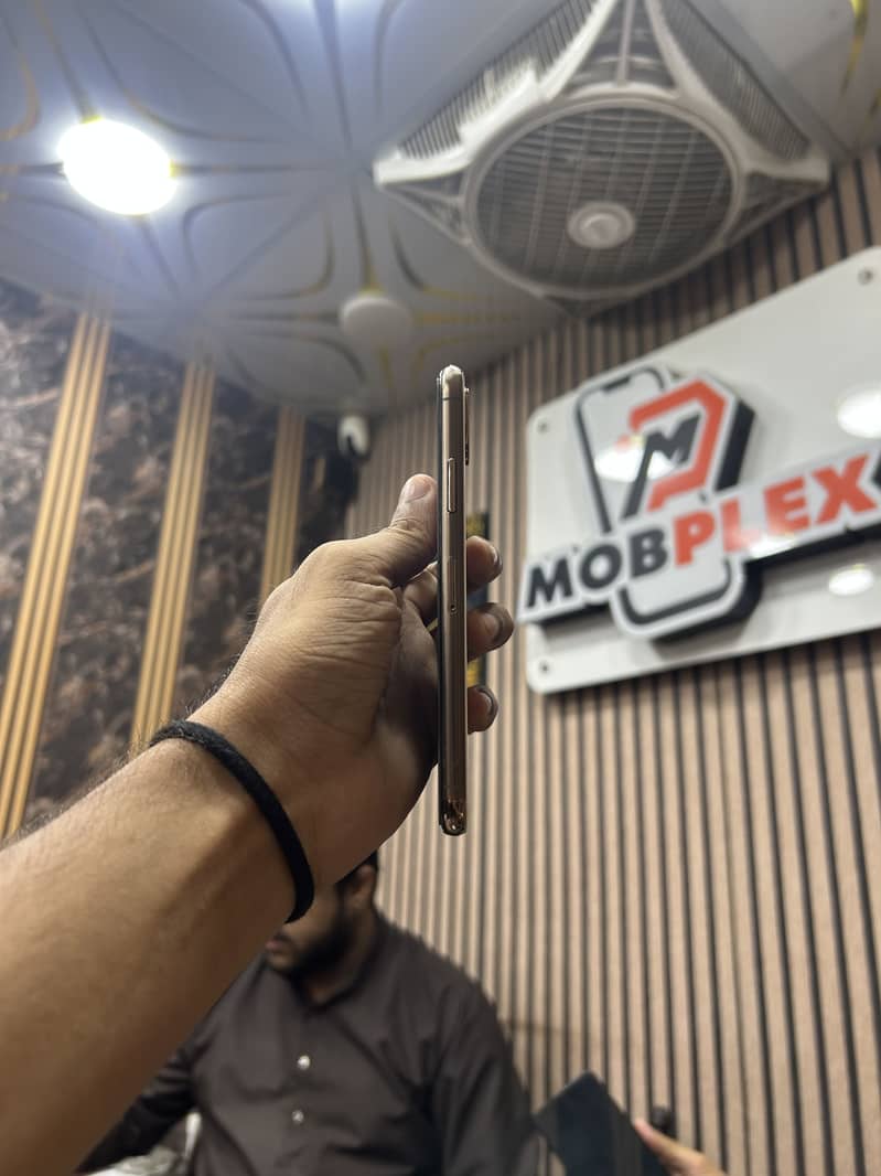 Iphone Xs 1