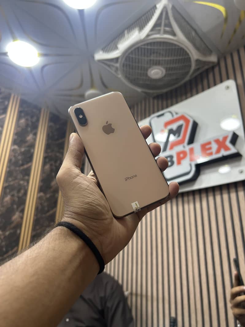 Iphone Xs 5
