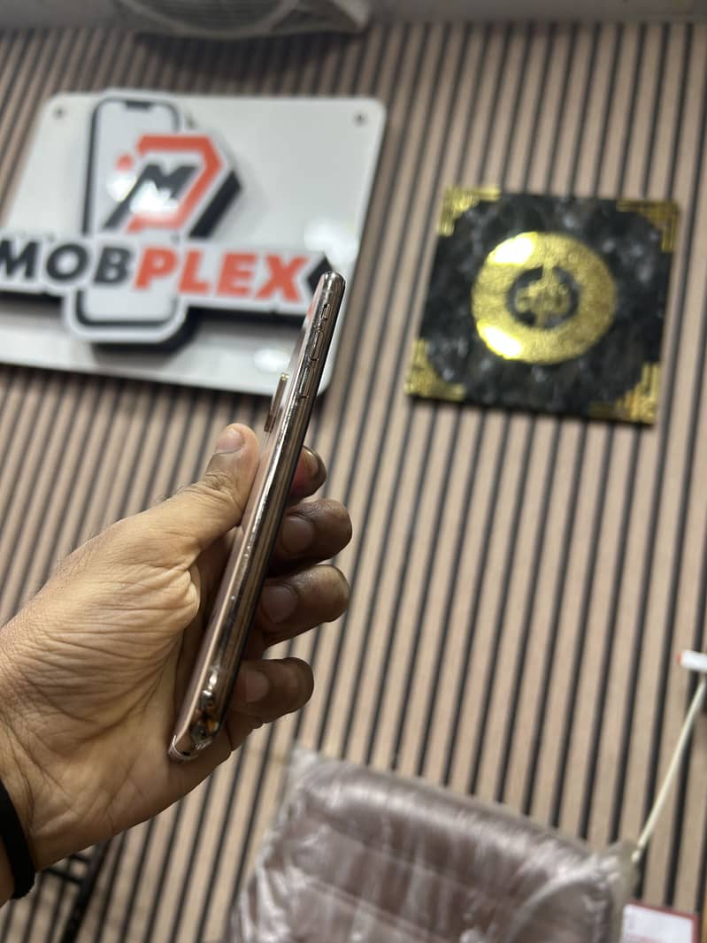 Iphone Xs 13