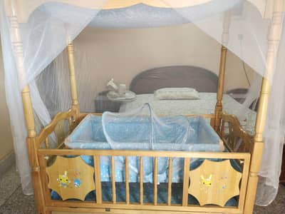 cot set and crib