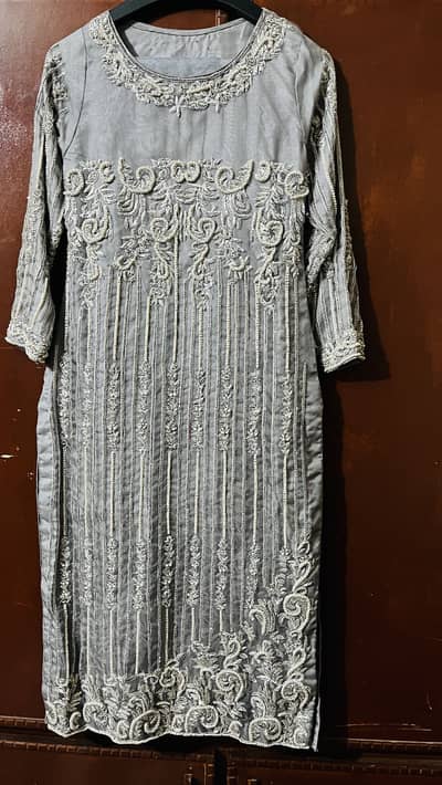 Long shirt with capri